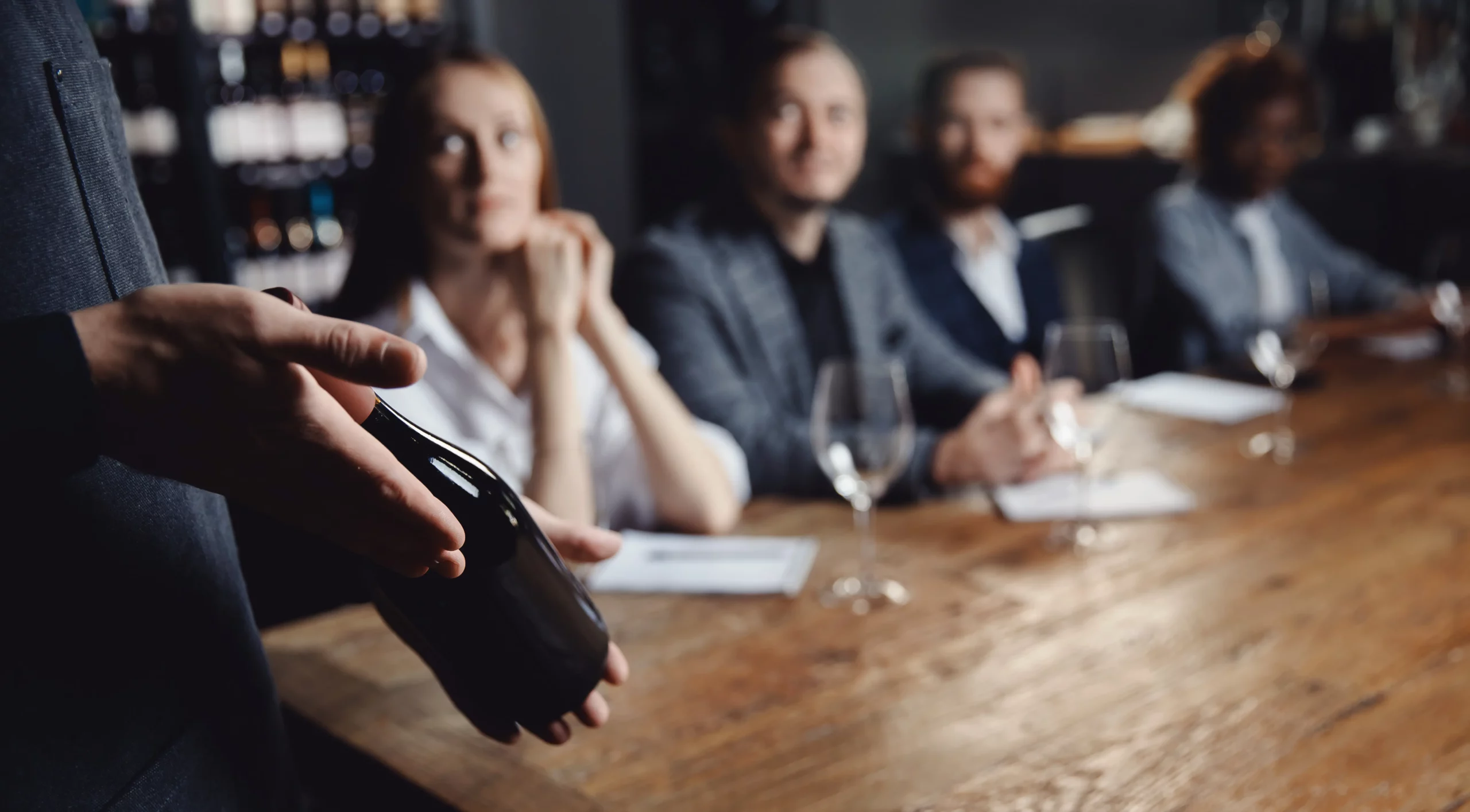 hypnotic-wine-tasting-bordeaux
